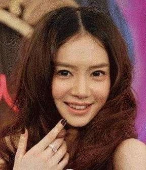 泰国明星整容前,揭秘泰国明星整容前后的惊人蜕变